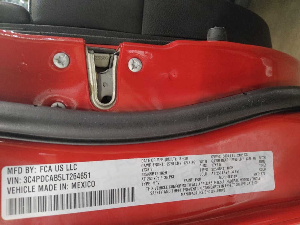 Used 2020 Dodge Journey SE w/ SE Popular Equipment Group FWD image 33