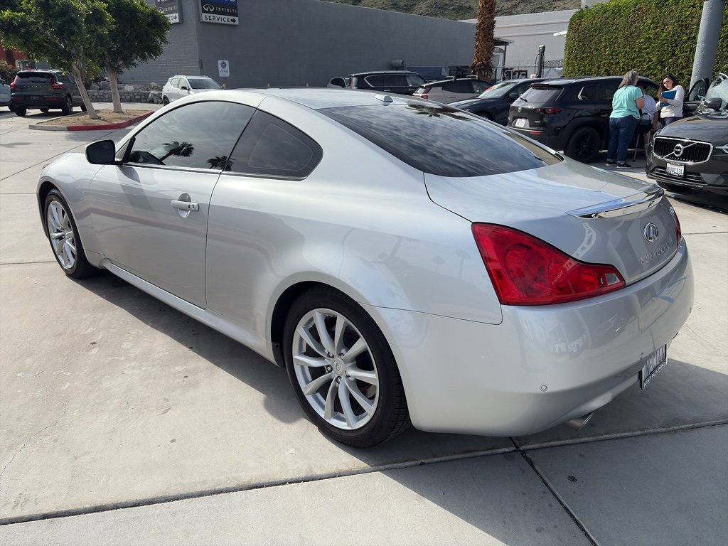 Used 2015 INFINITI Q60 Journey w/ Premium Package image 4