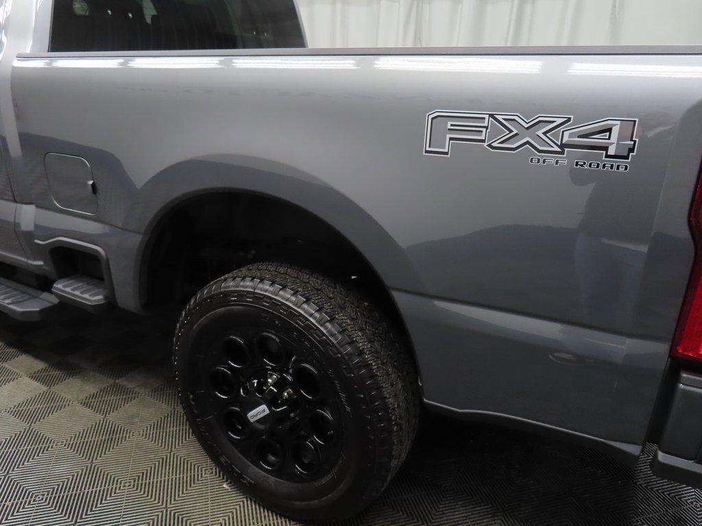 Used 2025 Ford F350 Lariat w/ Black Appearance Package image 51