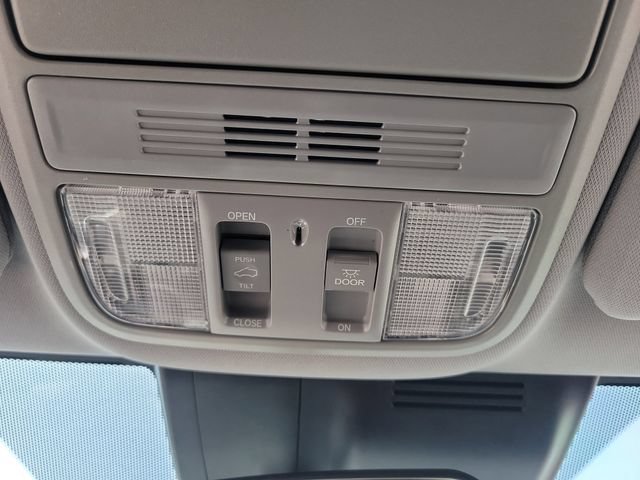 Certified 2021 Honda CR-V EX image 31