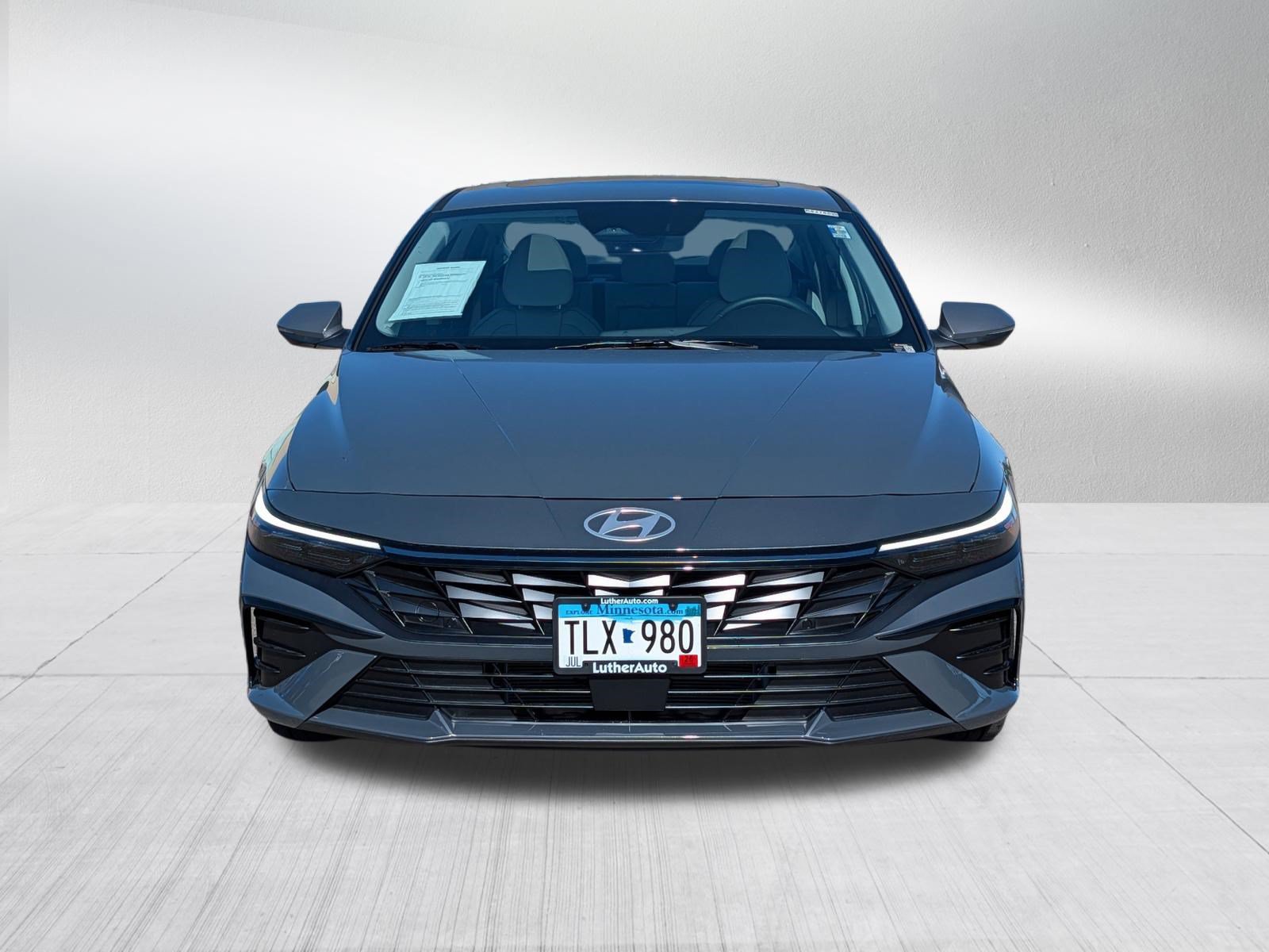 Certified 2026 Hyundai Elantra Limited FWD image 2