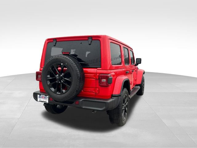 Used 2025 Jeep Wrangler Sahara 4xe image 5