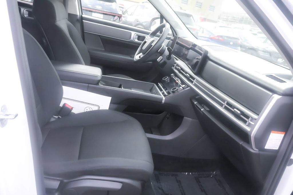 Certified 2026 Hyundai Santa Fe SE FWD image 33