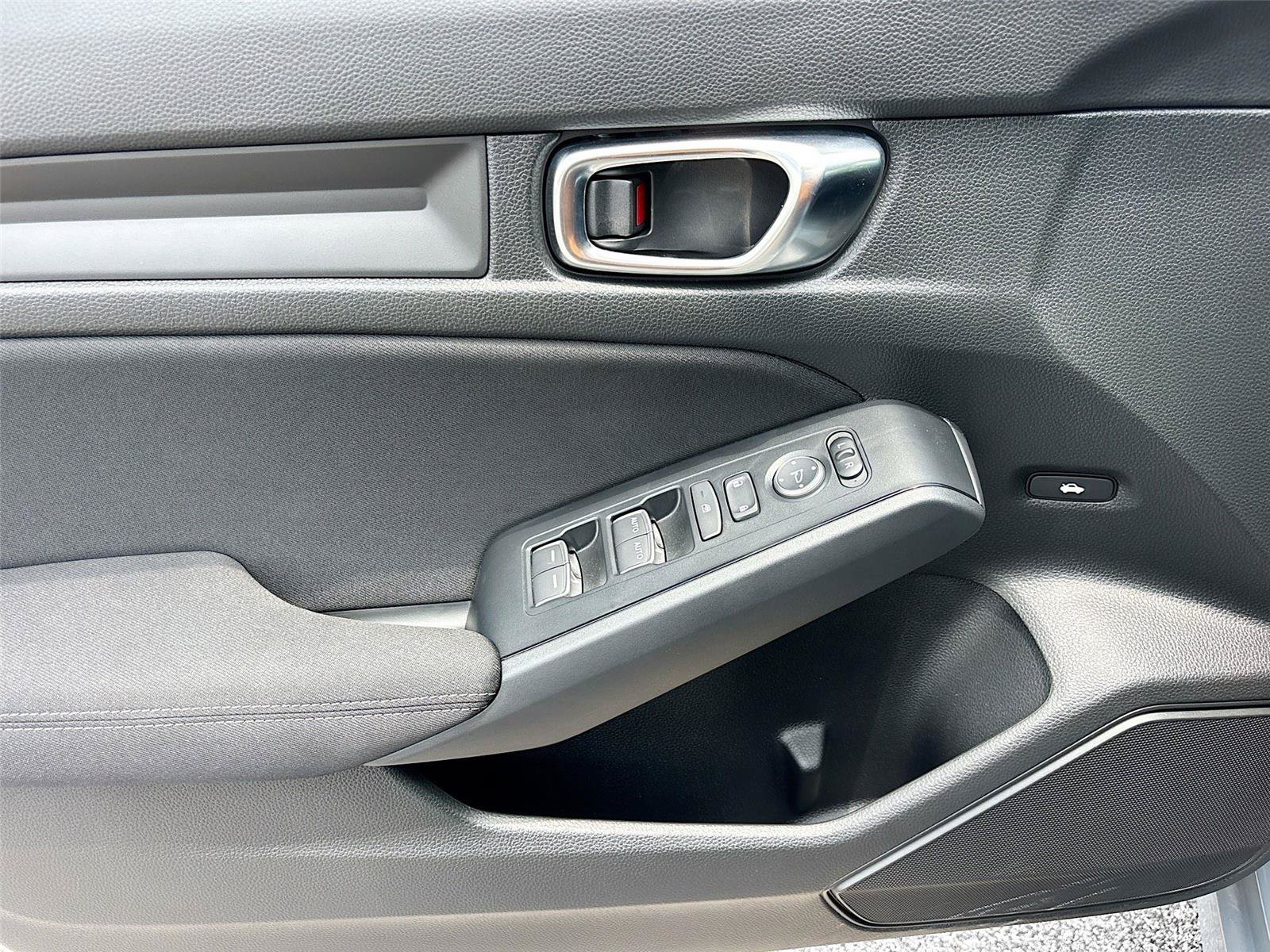 Certified 2025 Honda Civic Sport image 20