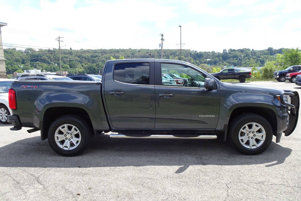 Used 2017 Chevrolet Colorado LT w/ LT Convenience Package AWD/4WD image 5