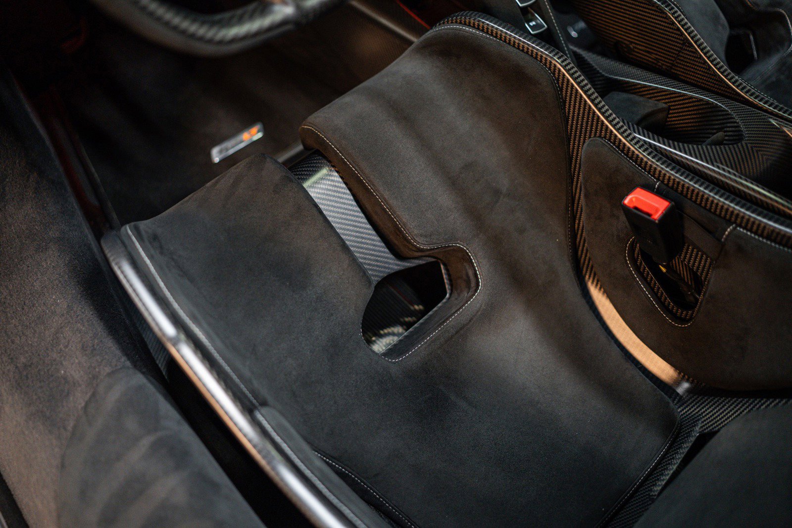 Used 2021 McLaren 765LT image 23