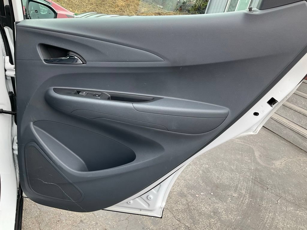 Used 2017 Chevrolet Bolt Premier FWD image 59