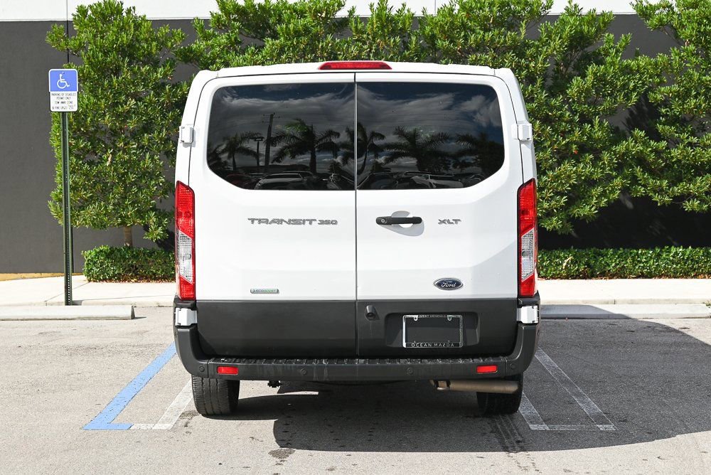 Used 2023 Ford Transit 350 XLT RWD image 5