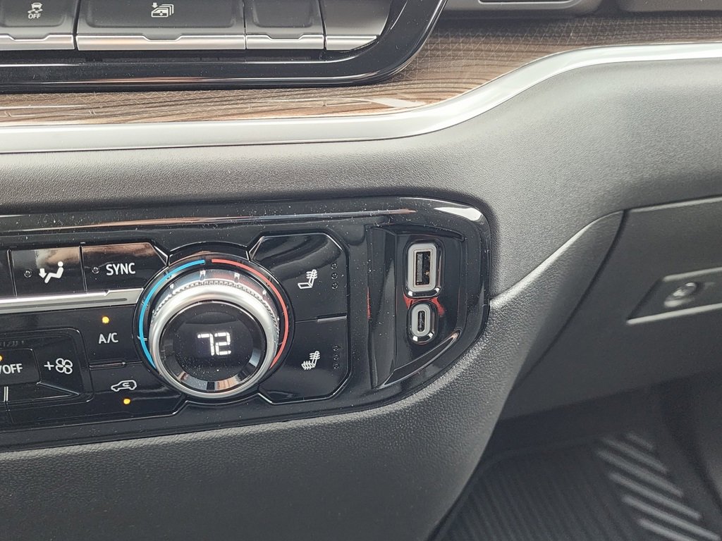 New 2026 GMC Sierra 1500 Elevation image 30