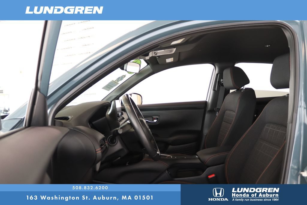 Used 2024 Honda HR-V Sport image 12