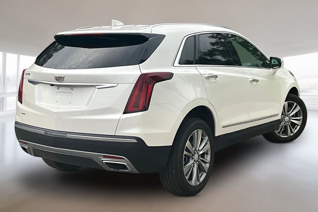 Used 2024 Cadillac XT5 Premium Luxury AWD/4WD image 6