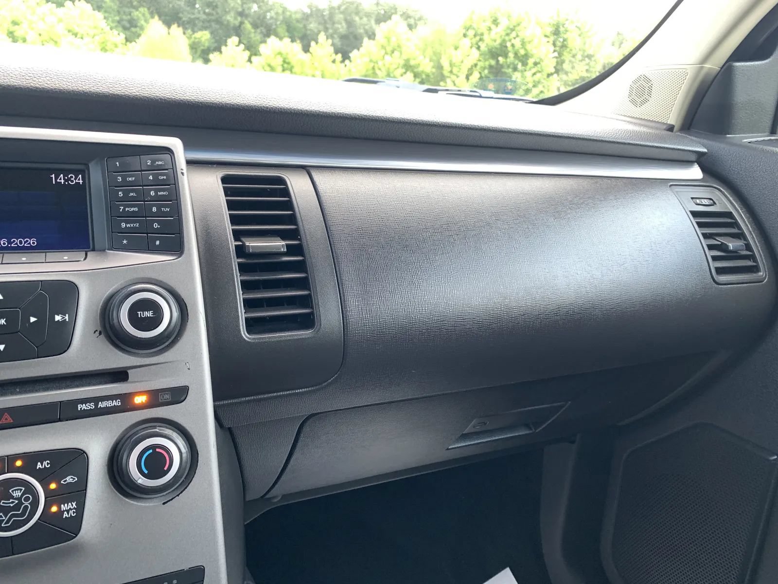 Used 2019 Ford Flex SE FWD image 18