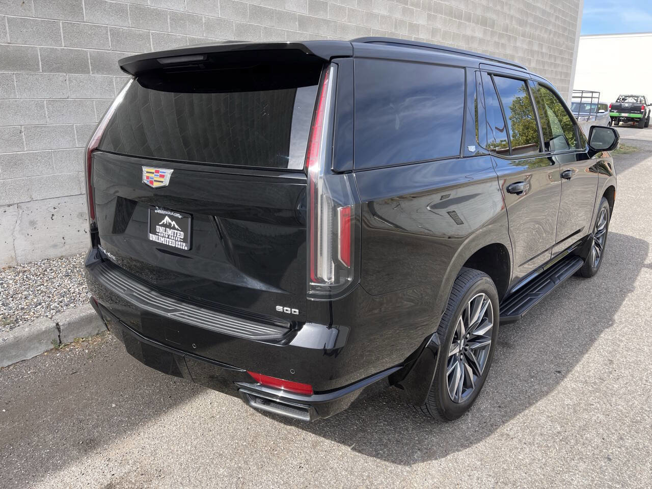 Used 2021 Cadillac Escalade Sport image 3
