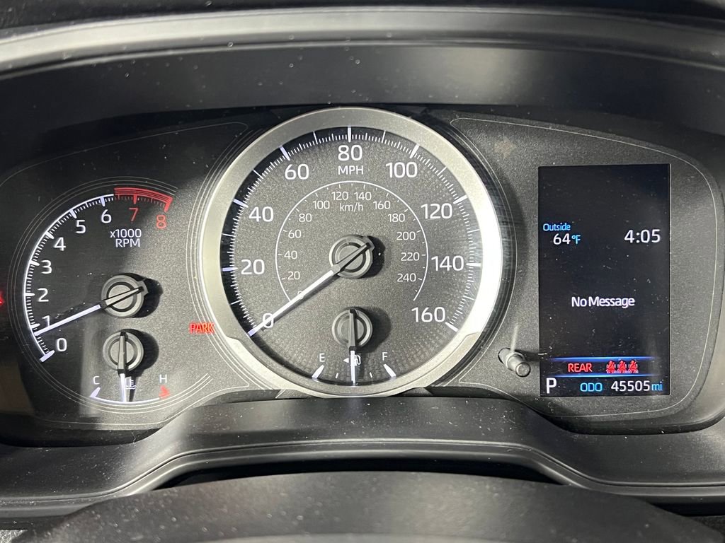 Used 2021 Toyota Corolla LE image 11