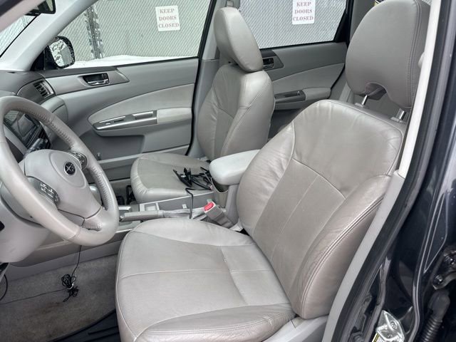Used 2010 Subaru Forester 2.5X Limited image 12