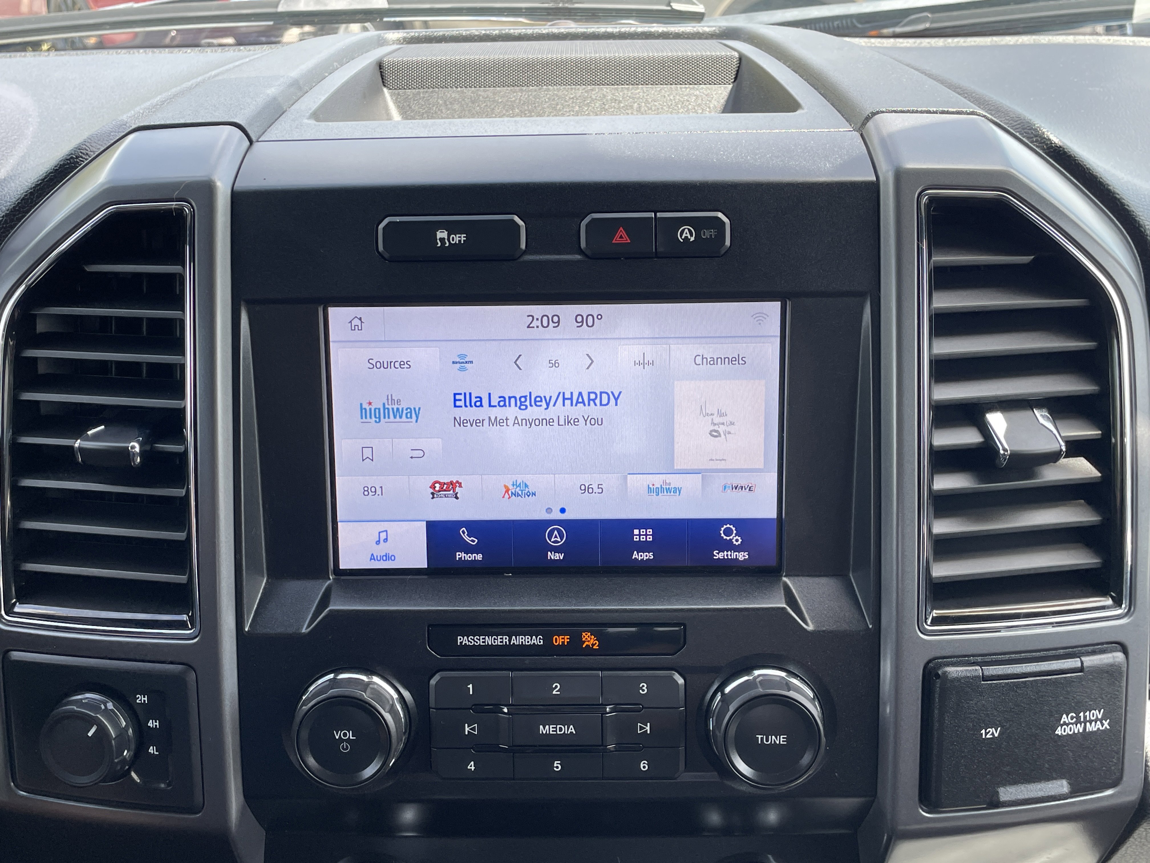 Used 2019 Ford F150 XLT w/ Equipment Group 302A Luxury image 27