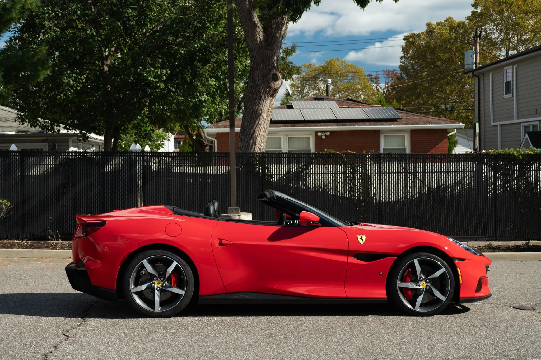 Used 2023 Ferrari Portofino M RWD image 11