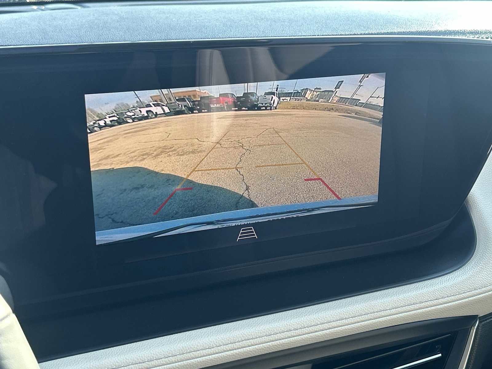 Used 2025 Buick Encore GX Avenir w/ Avenir Convenience Package image 13