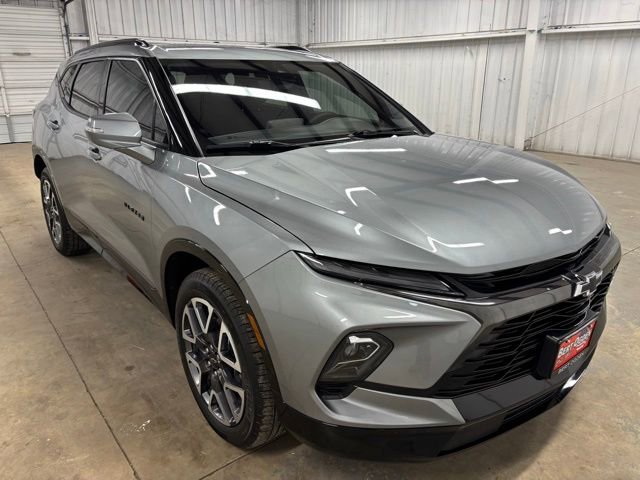 Used 2024 Chevrolet Blazer RS w/ Driver Confidence II Package image 1