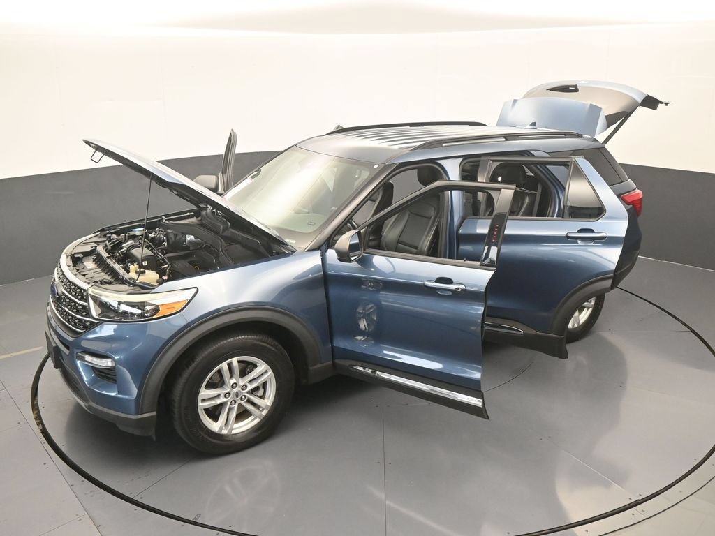 Used 2020 Ford Explorer XLT w/ Equipment Group 202A AWD/4WD image 62