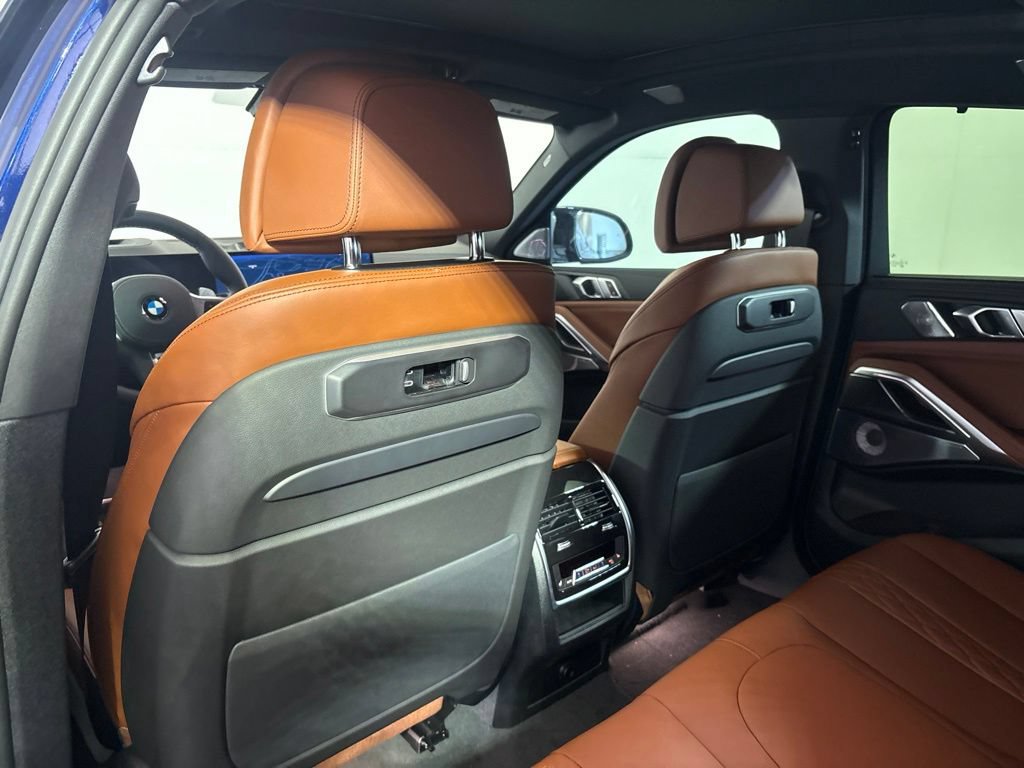 New 2027 BMW X6 M60i AWD/4WD image 32