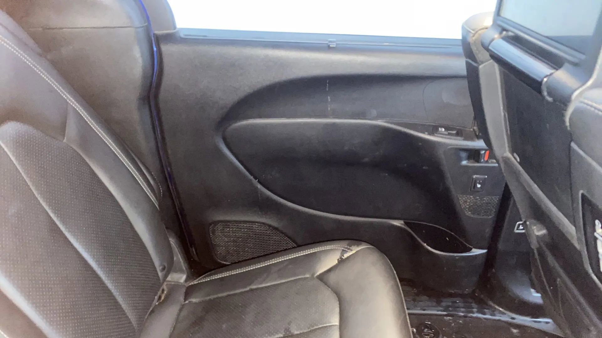 Used 2020 Chrysler Pacifica Touring-L Plus FWD image 16