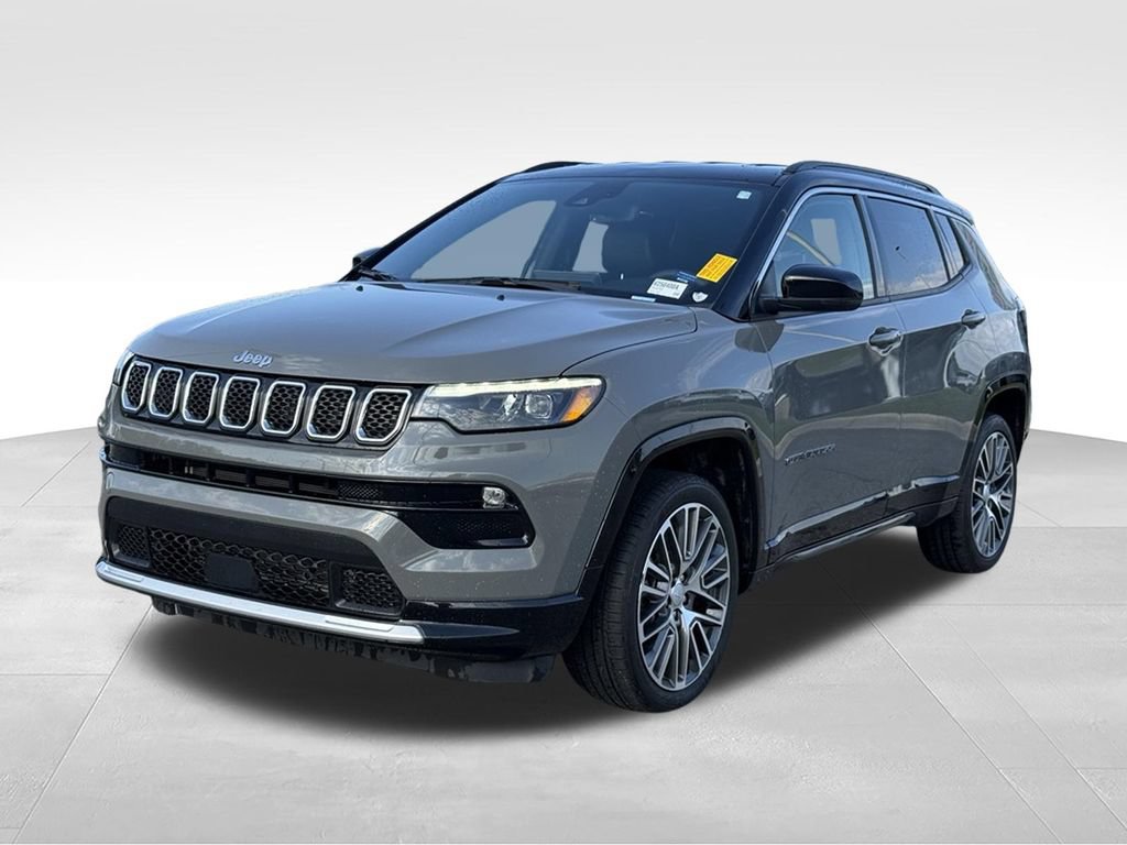 Used 2023 Jeep Compass Limited w/ Elite Group AWD/4WD 360° Tour