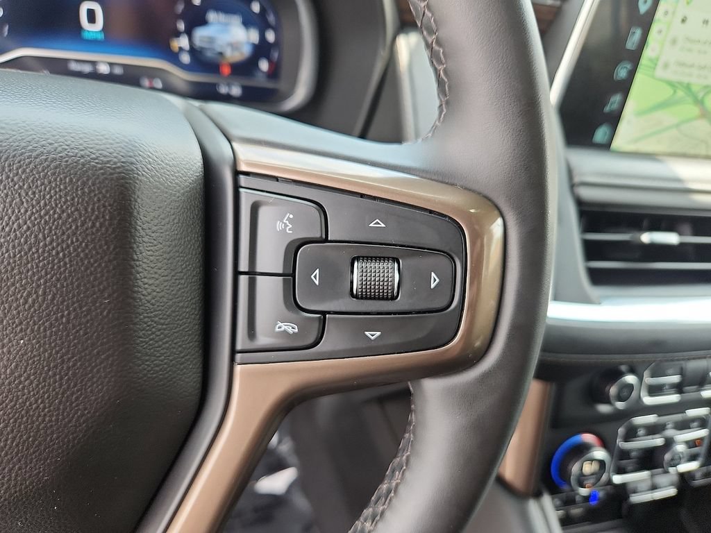Used 2023 Chevrolet Tahoe High Country AWD/4WD image 18