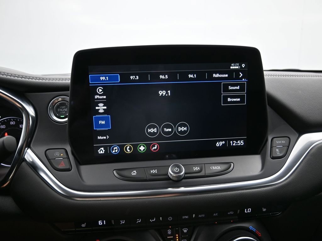 Used 2025 Chevrolet Blazer LT image 16