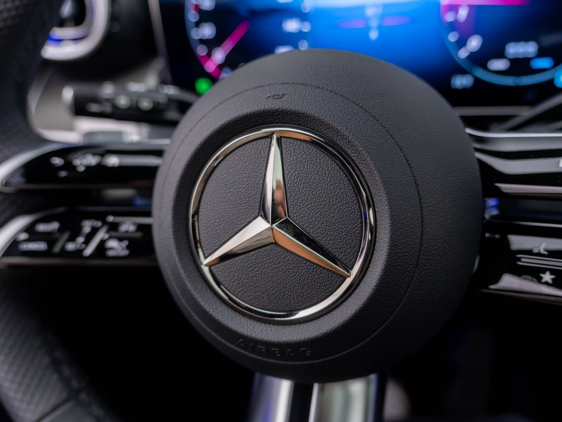New 2027 Mercedes-Benz GLC 300 4MATIC image 24