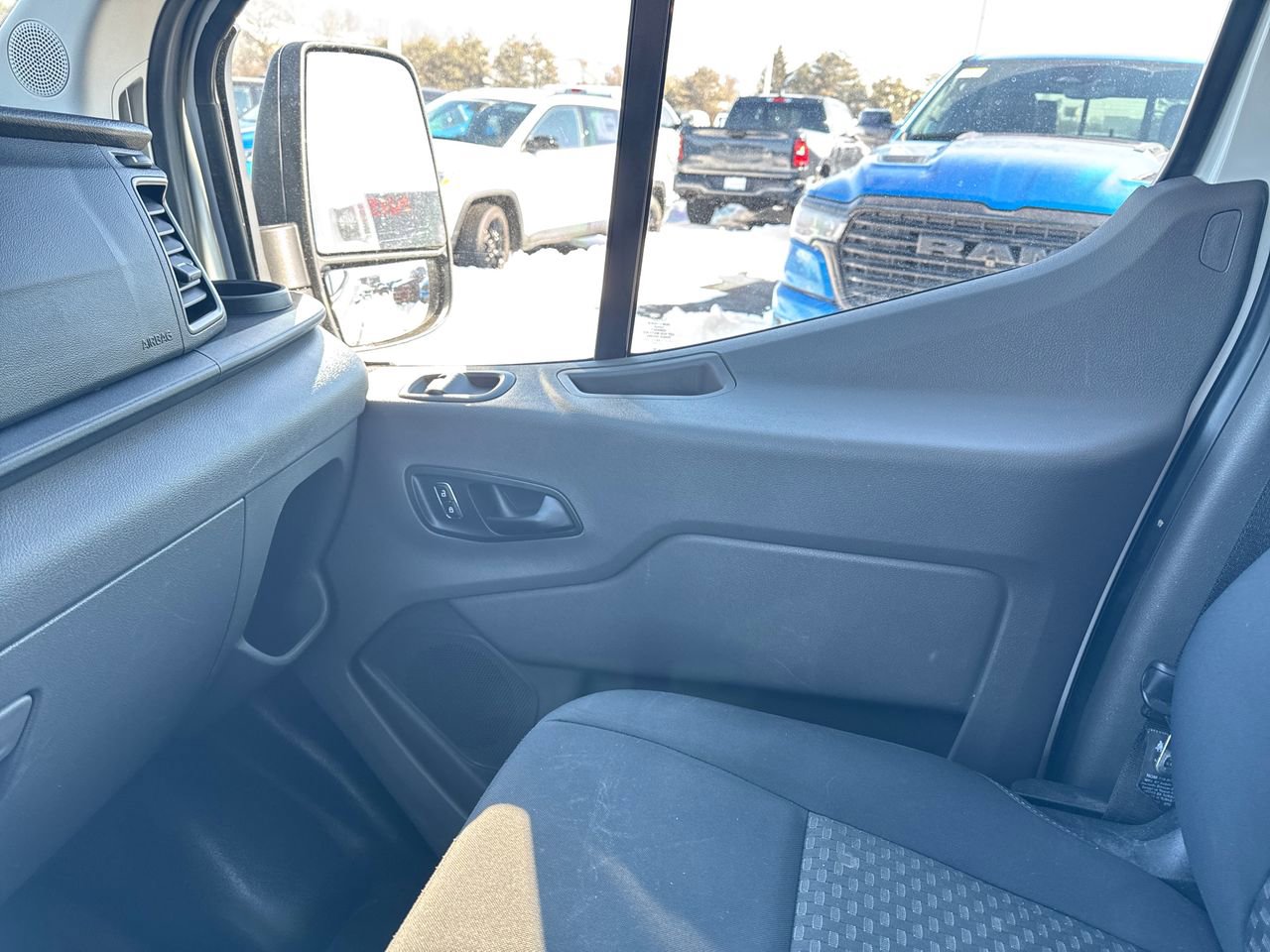 Used 2023 Ford Transit 250 Low Roof AWD w/ Exterior Upgrade Package image 21