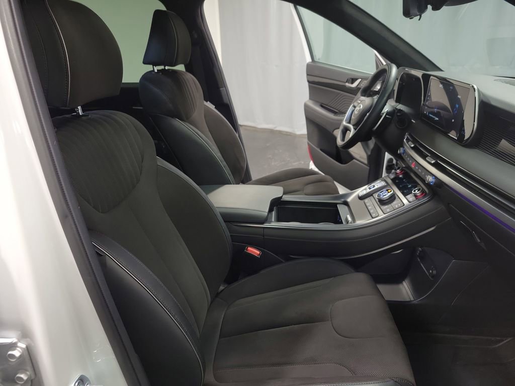 Used 2025 Hyundai Palisade Calligraphy image 25
