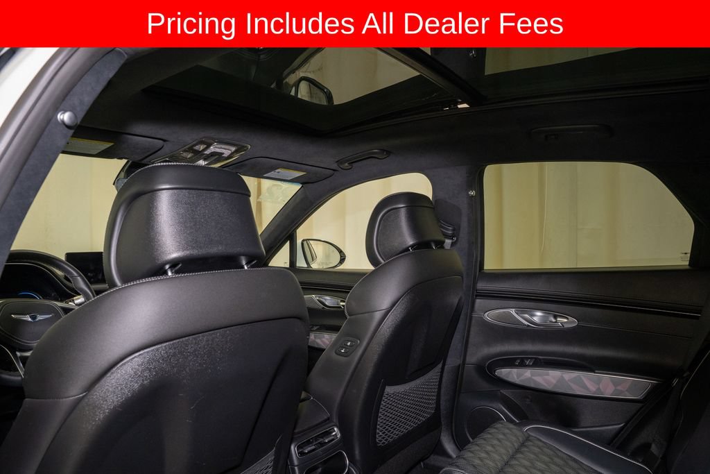 Used 2022 Genesis GV70 3.5T Sport w/ Sport Advanced Package AWD/4WD image 11