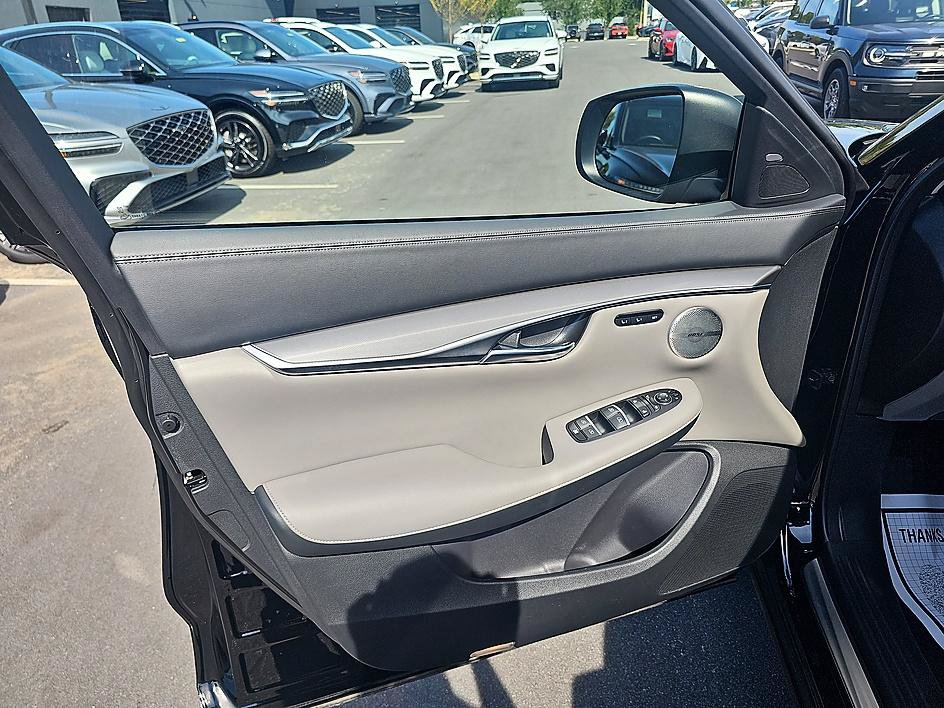 Used 2024 INFINITI QX50 Luxe FWD image 10
