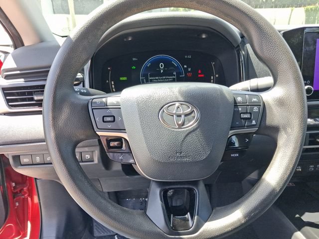 Used 2025 Toyota Camry LE FWD image 15