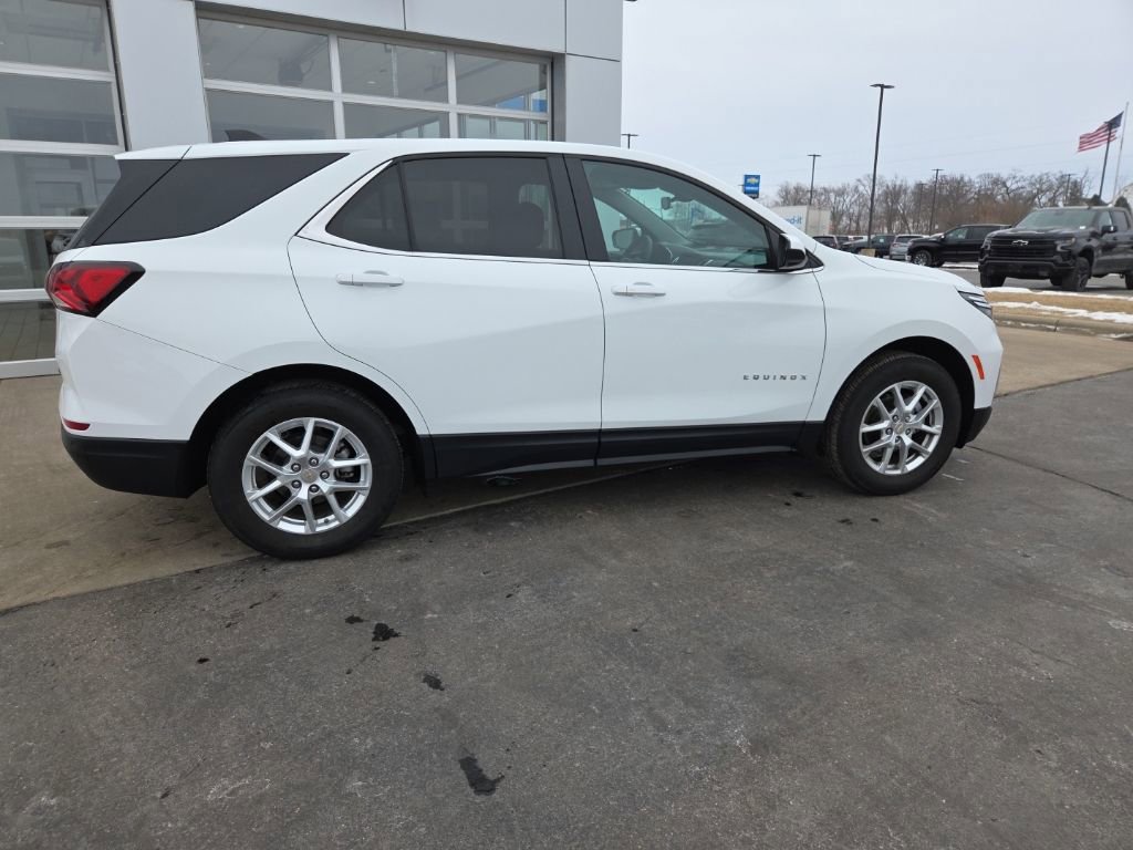 Certified 2024 Chevrolet Equinox LT w/ LPO, Floor Liner Package image 8