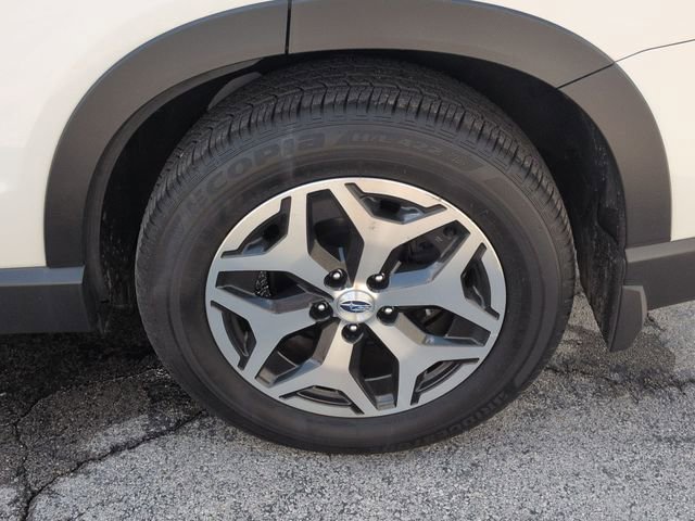 Used 2024 Subaru Forester Premium AWD/4WD image 34