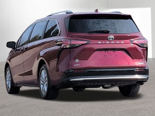 Certified 2026 Toyota Sienna Limited image 8
