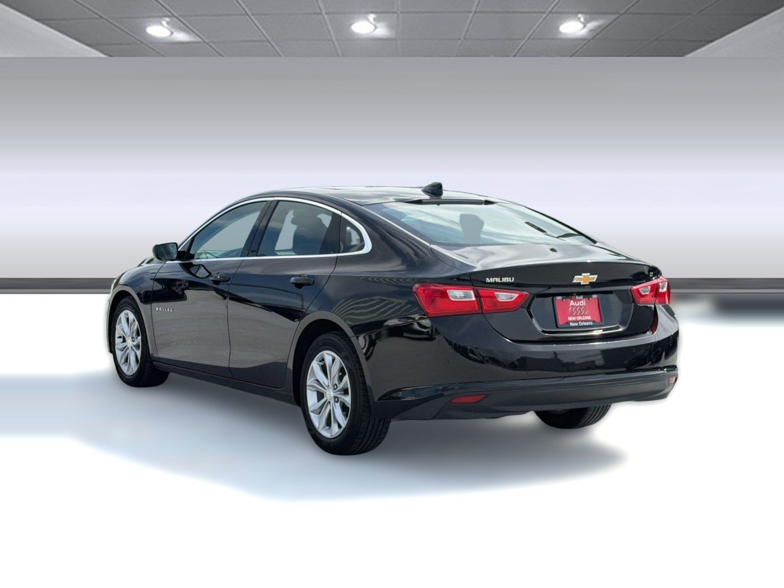 Used 2024 Chevrolet Malibu LT FWD image 3