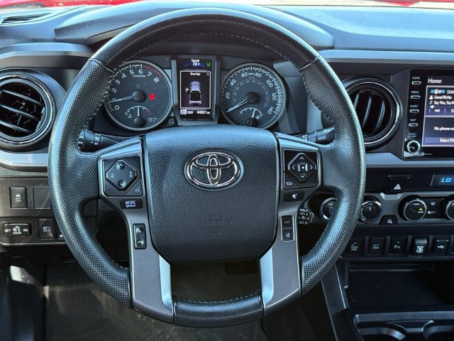 Used 2022 Toyota Tacoma TRD Off-Road w/ Technology Package AWD/4WD image 15