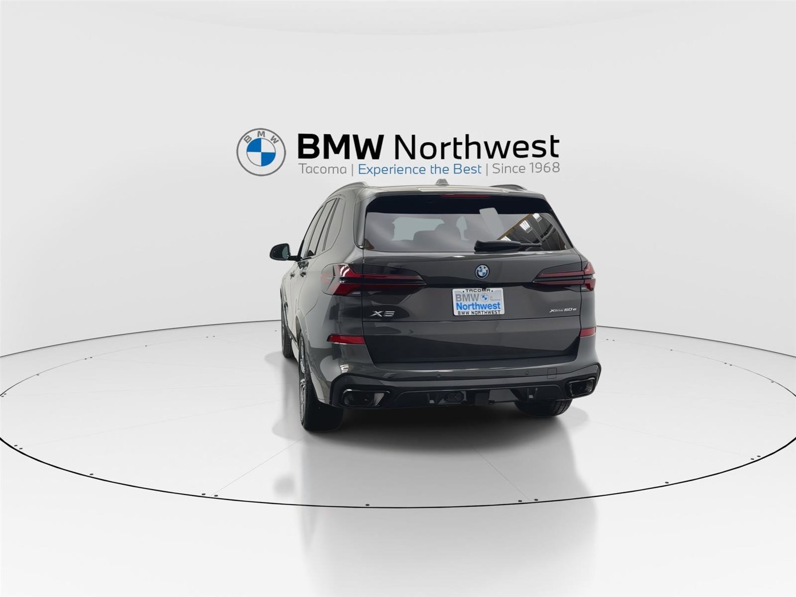 New 2026 BMW X5 xDrive50e image 13