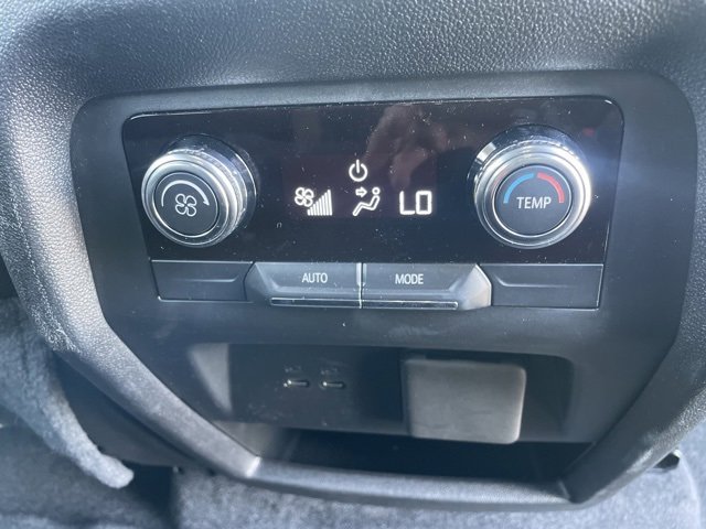 Used 2025 GMC Acadia Elevation image 36