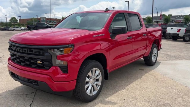 Used 2022 Chevrolet Silverado 1500 Custom AWD/4WD image 5