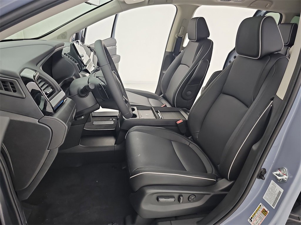 New 2026 Honda Odyssey Touring image 31