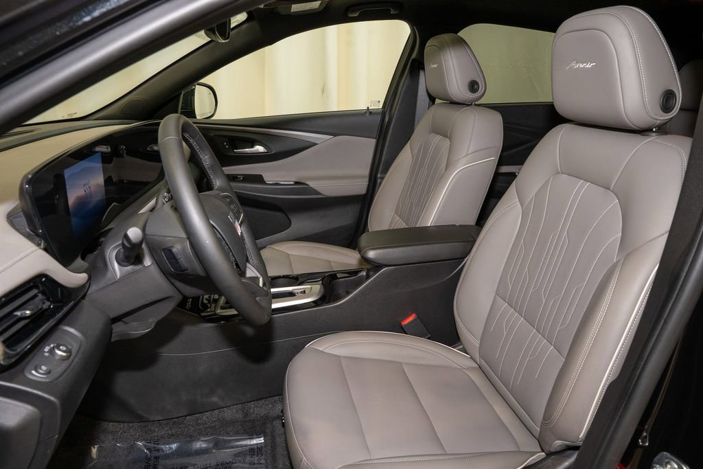 Used 2025 Buick Envista Avenir FWD image 12