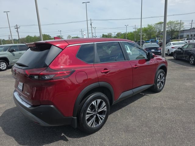 Used 2023 Nissan Rogue SV AWD/4WD image 4