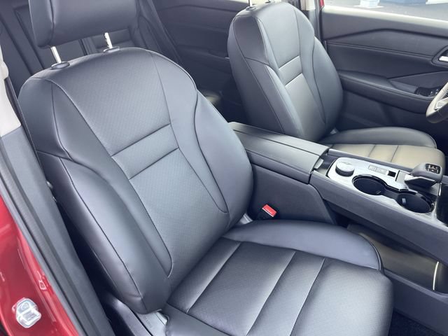 New 2026 Nissan Rogue Dark Armor AWD/4WD image 24