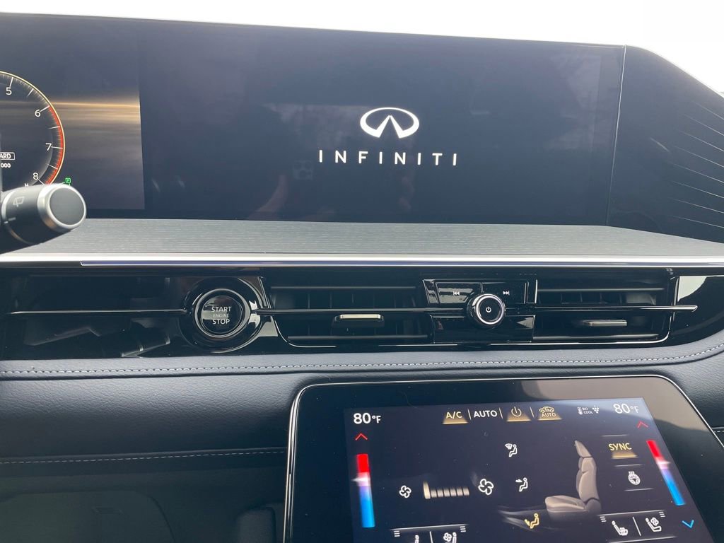 Certified 2026 INFINITI QX80 4WD w/ Sport Exterior Package image 21