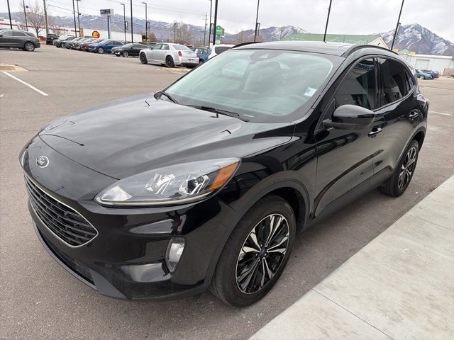 Used 2022 Ford Escape SEL w/ SEL Stealth AWD Package image 3