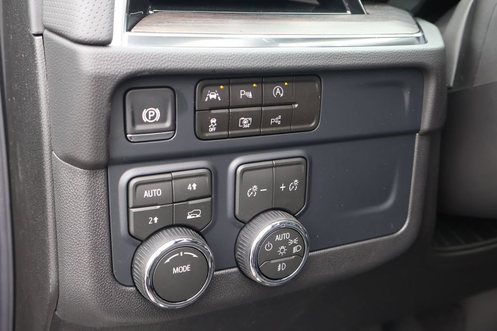 New 2026 Chevrolet Tahoe Premier AWD/4WD image 22